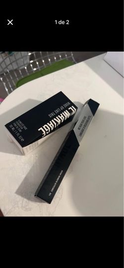 High-quality IL MAKIAGE set: Woke Up Like This Flawless Base Foundation + Concealer Blending Brush. Never used!"