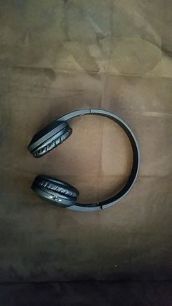 Vivitar wireless head phones