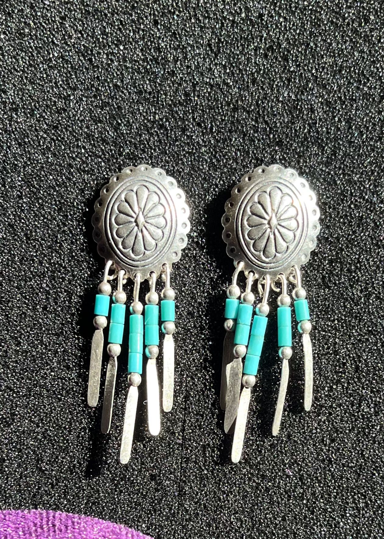 Q.T. Southwest Sterling Silver Blue Beaded Concho earrings Native American
