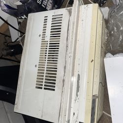 AC Window Unit Make Me A Offer As Is