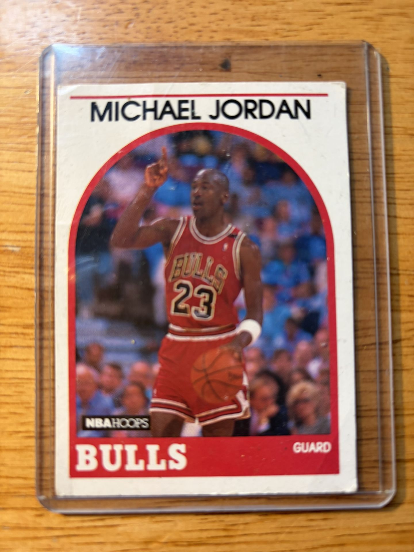 1989-90 MICHAEL JORDAN - Hoops Basketball Card # 200 CHICAGO BULLS first Hoops