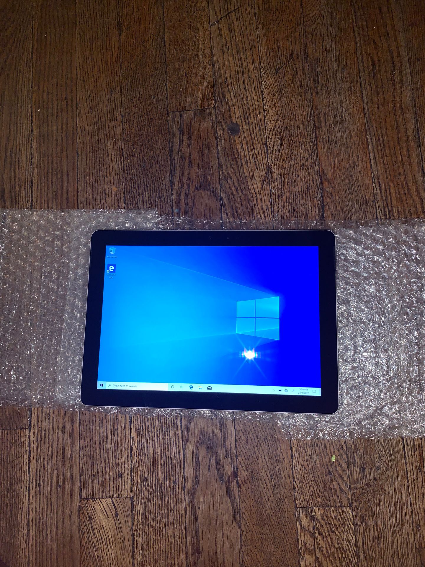 Microsoft surface go 128gb