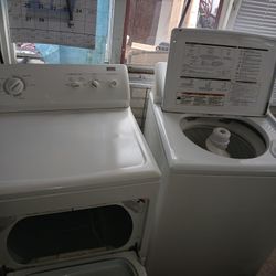For Sale Nice Kenmore Set WASHER AND GAS DRYER 