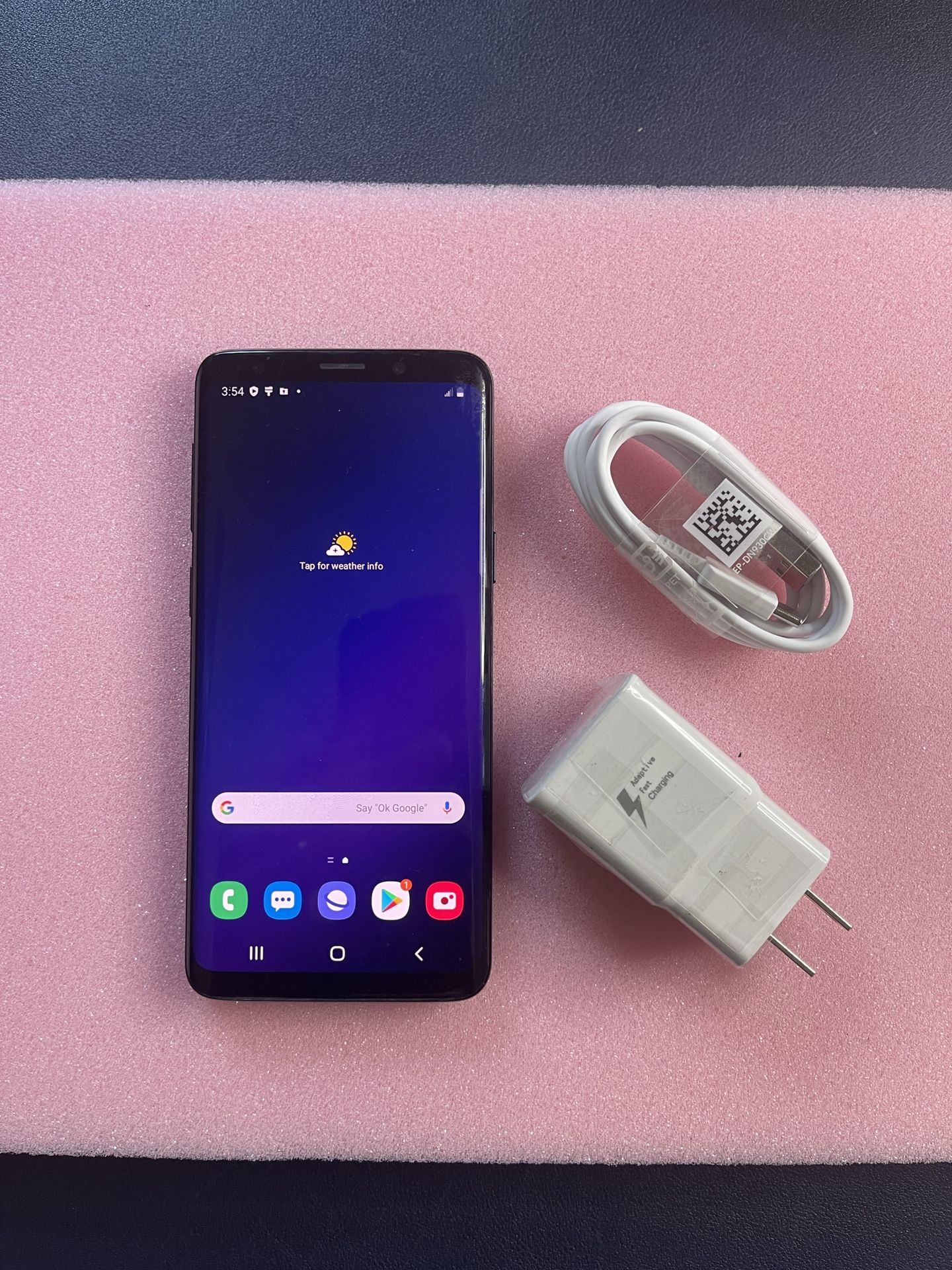 Unlocked Samsung Galaxy S9 64GB AT&T T-Mobile Metro PCs Cricket Verizon Straight Talk Cell Phone