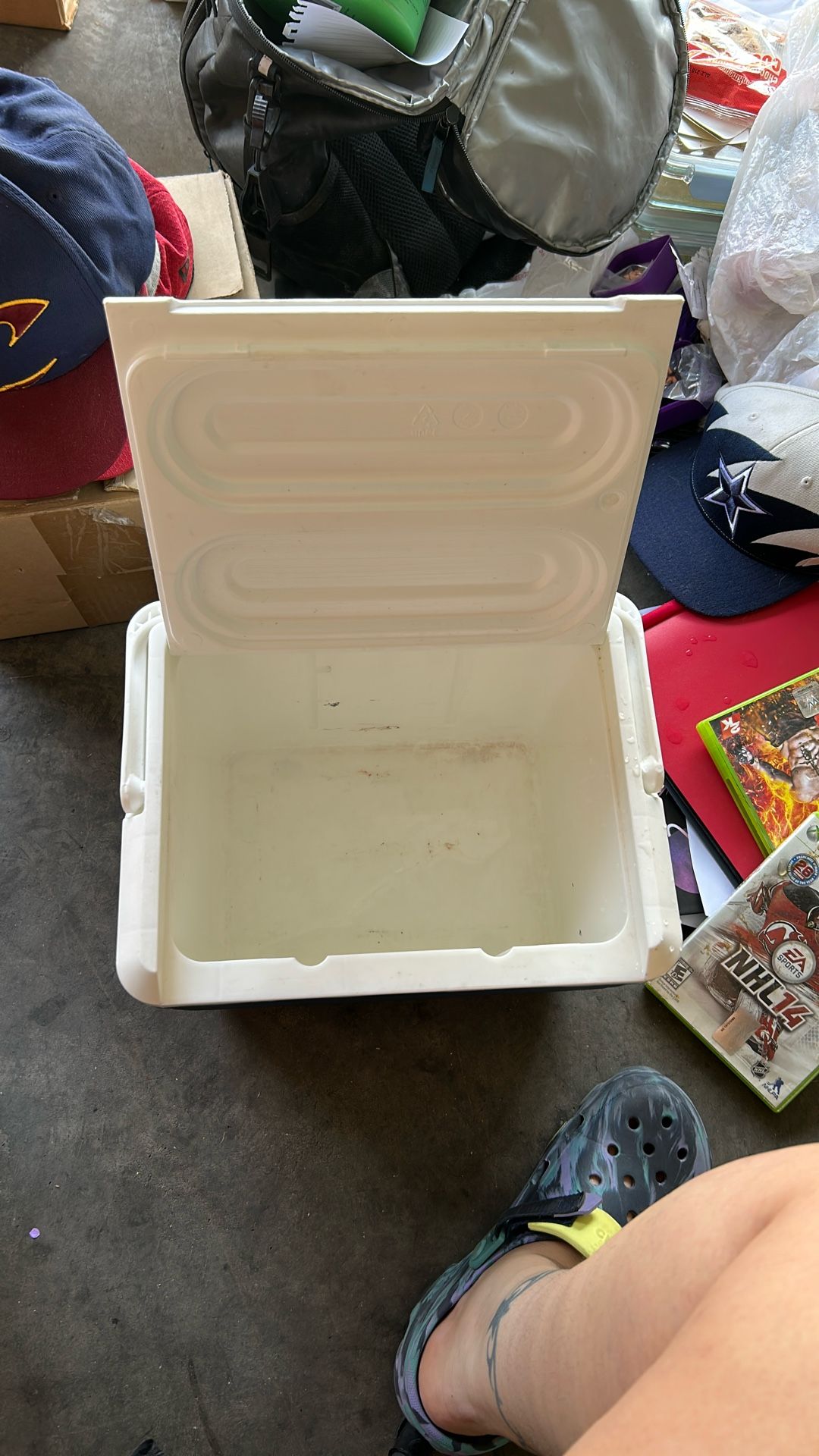 Ice Cooler