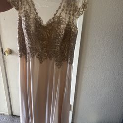 Short Sleeve Elegante Dress