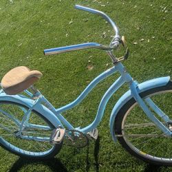 Vintage Huffy Beach Cruiser