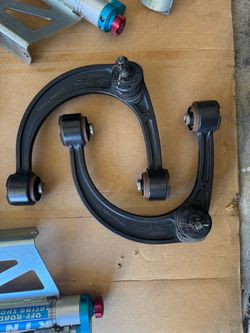 SPC UPPER CONTROL ARMS TOYOTA 4RUNNER 2003-2024