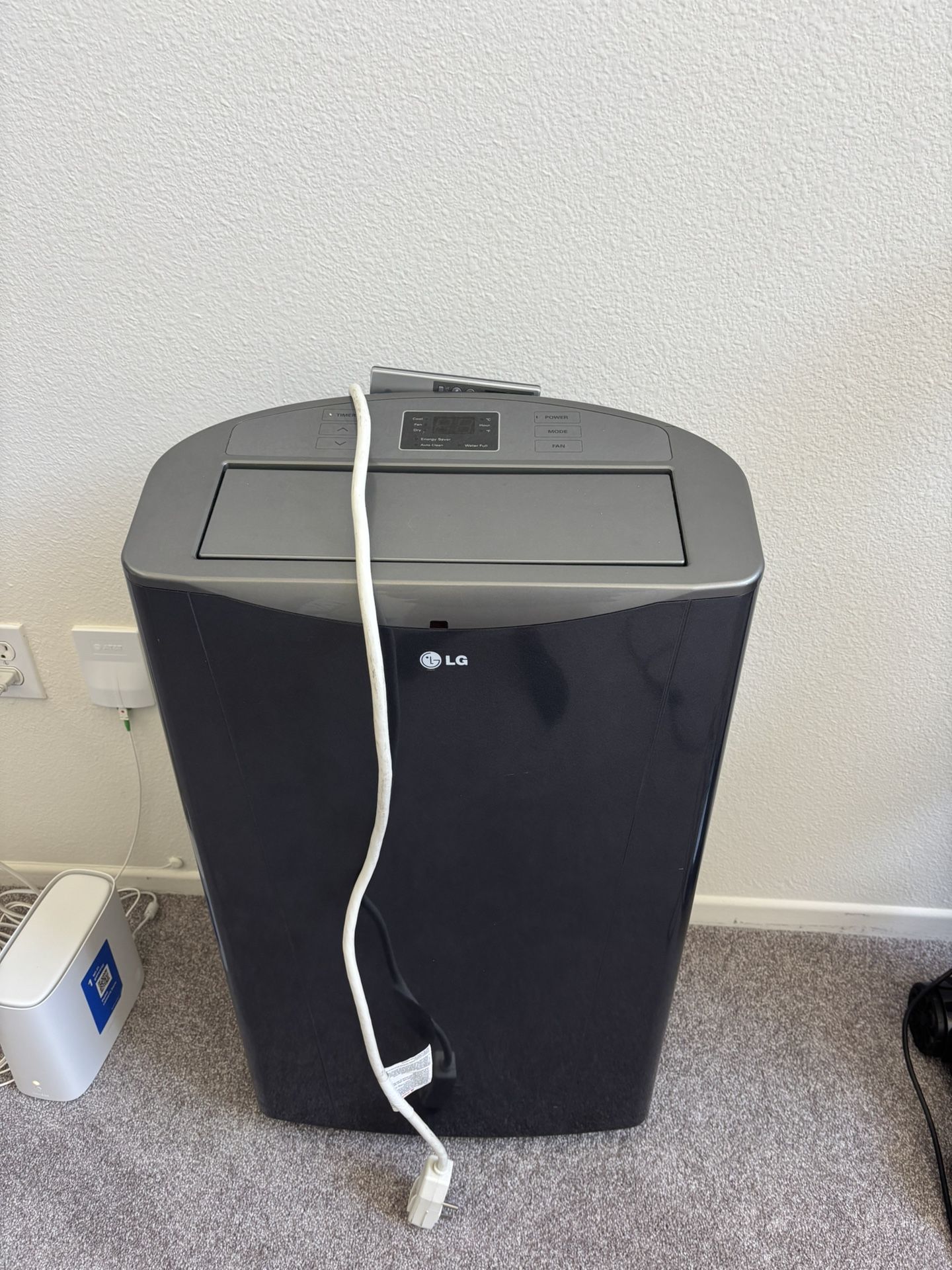 Air Conditioner - LG