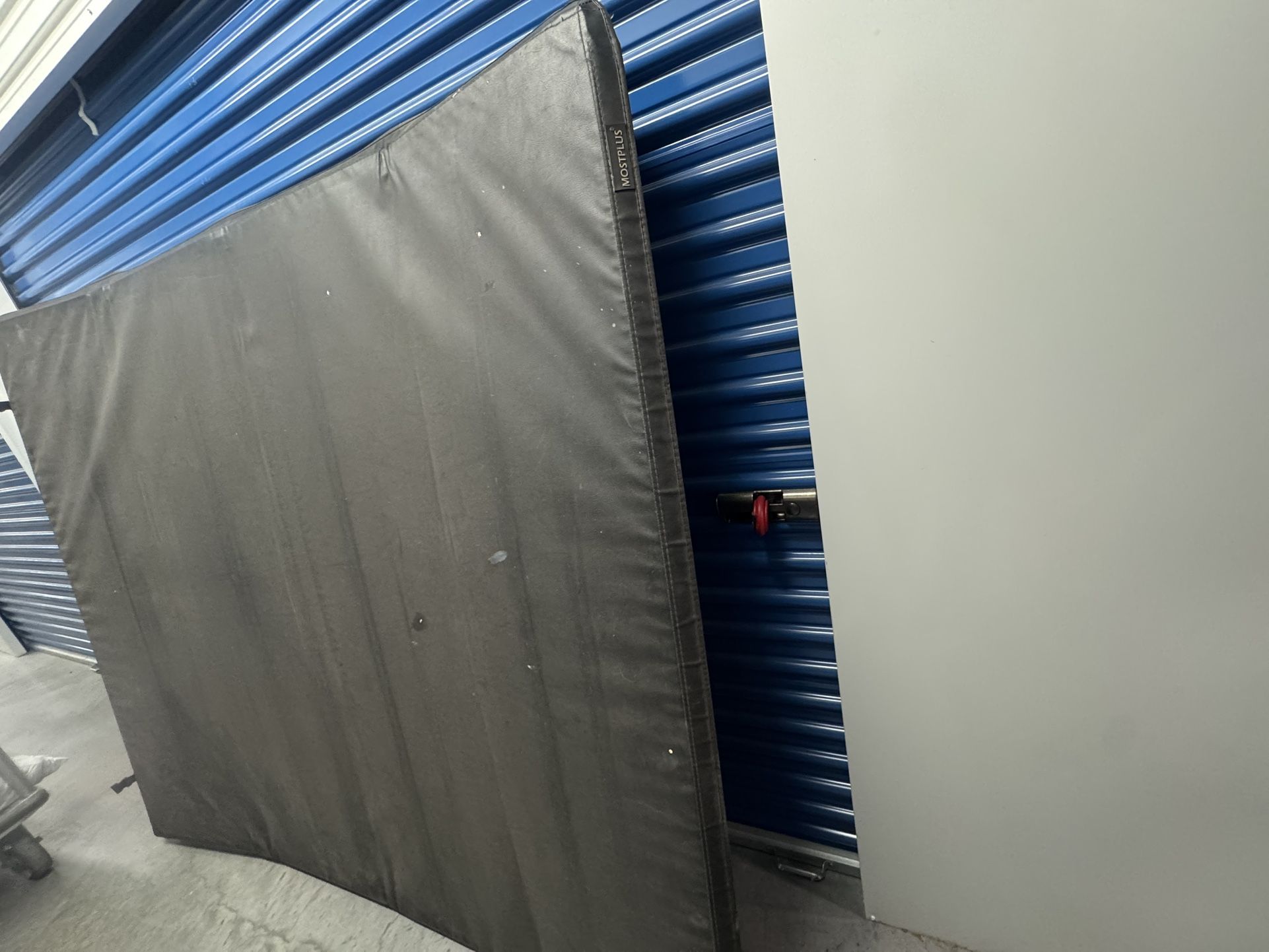 6.5’ Tonneau Cover Quad Fold
