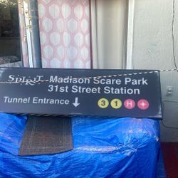 Spirit Light Up Sign 2025 