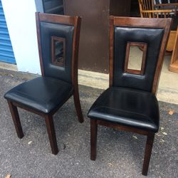 2 Dining Chairs