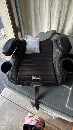 Chicco Backless Booster Car Seat