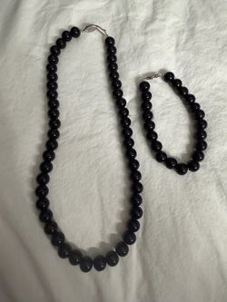 Black beaded necklace/bracelet