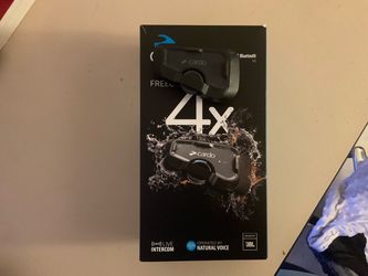 Cardo FREECOM 4X Motorcycle Bluetooth Headset – JBL Sound
