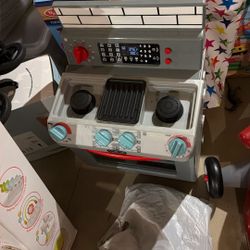 Kids Play Stove
