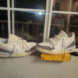 Jordan Legacy 312 Low  Size 10 1/2  