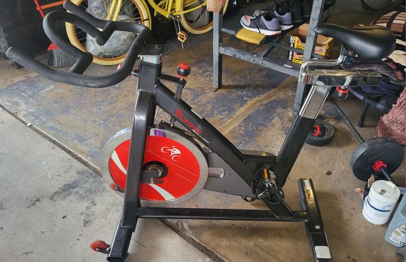 Stationary Exercise Bike