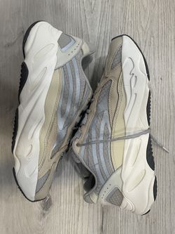 2021 Yeezy Boost 700 V2 Cream