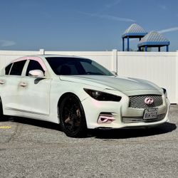 2015 Infiniti Q50