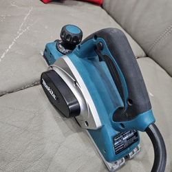 Makita KP0800A Electric Planer 82mm 100V 580W 50-60Hz Tested From Japan