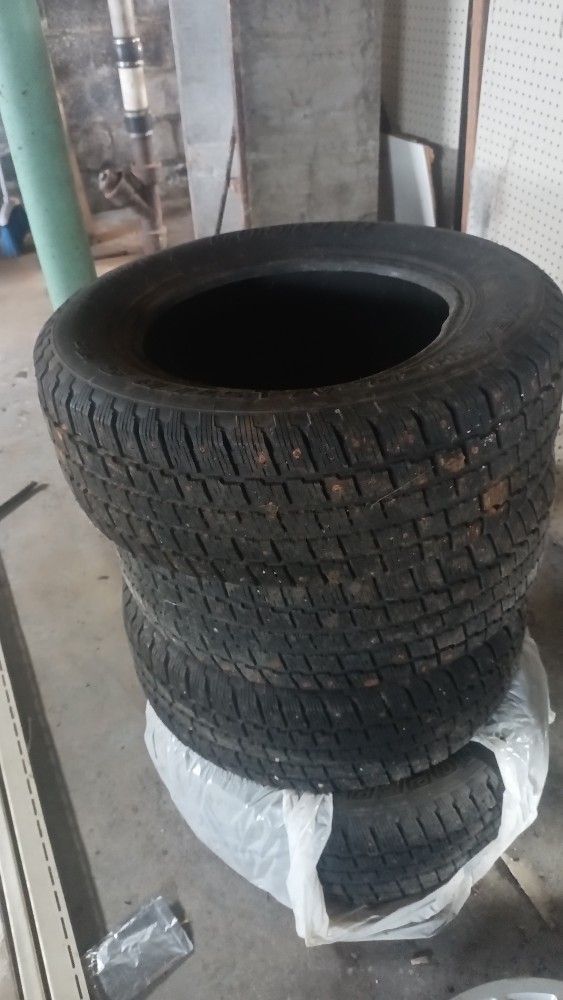 Like New Tires $150