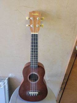 soprano ukulele