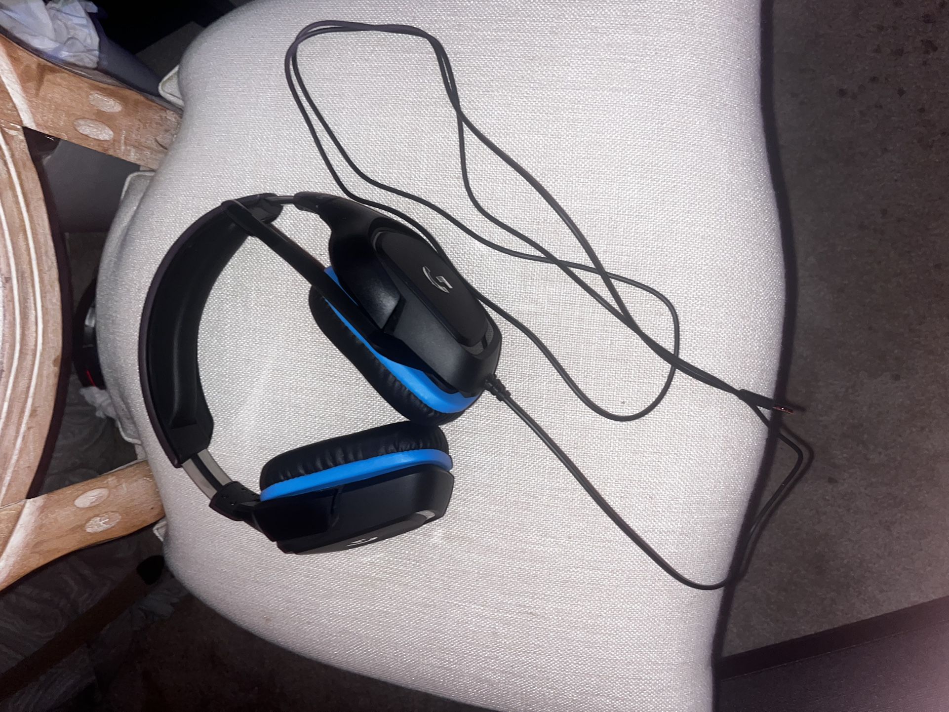 G432 Logitech Headset
