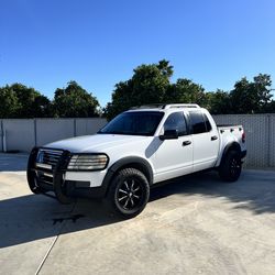Ford Explorer Sport Trac 4X4