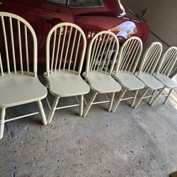 6 Wooden Dining Chairs Excellent Condition Beige Color 