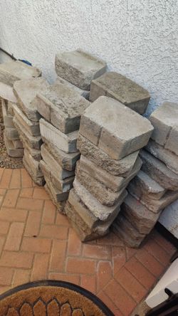 Free Bricks