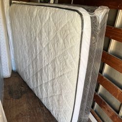Full Pillowtop Bamboo Mattress ONLY (NO BOX SPRING )