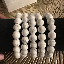 Howlite 8mm Elastic Beaded Bracelets 5 PCs