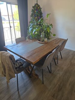 Kitchen Table