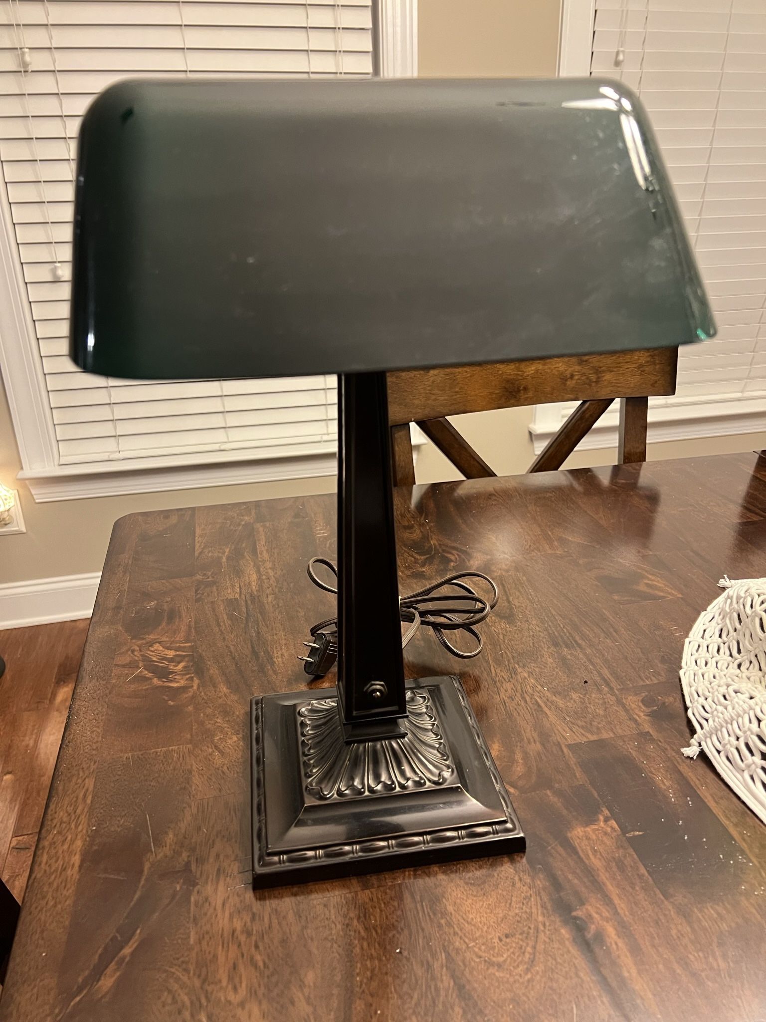 Emeralite bankers lamp