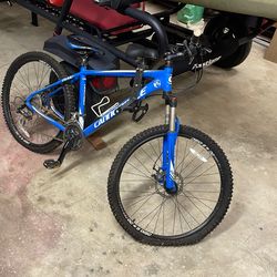 Cannondale Mountain Bike