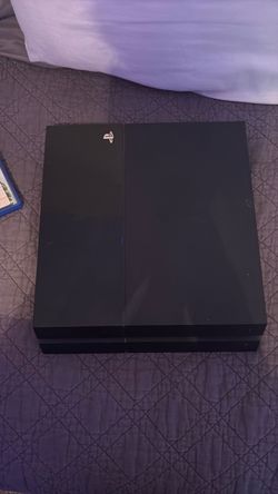 Used ps4 with games