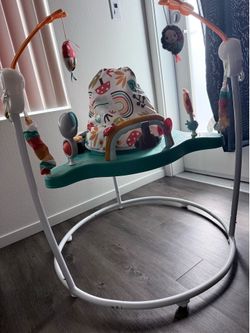 Baby activity center