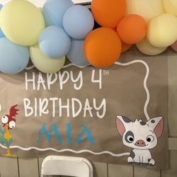 Birthday Sign “Mia”