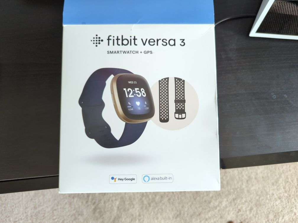 Brand New Fitbit Versa 3 w/Additional Strap