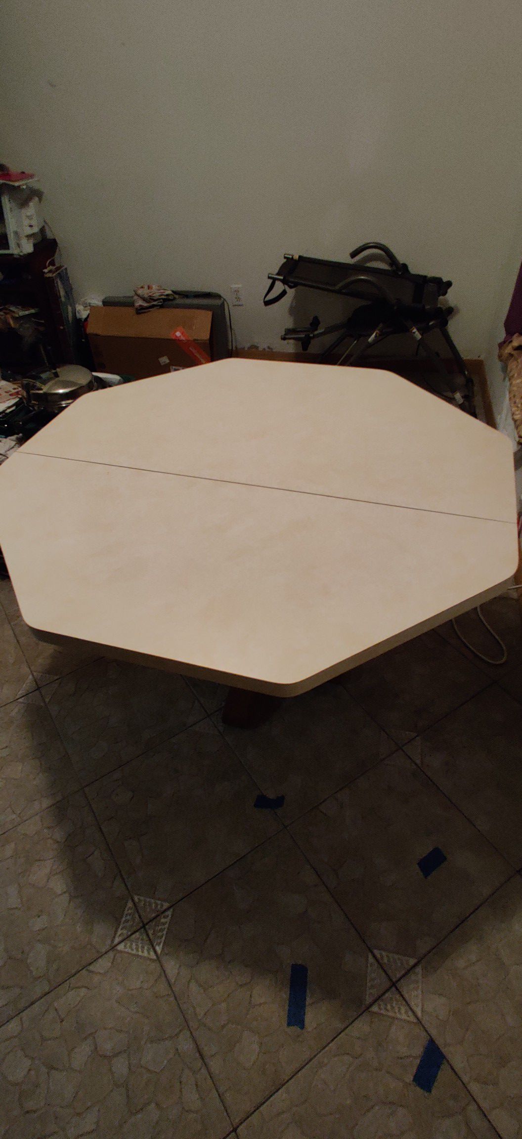 Foldable Kitchen table