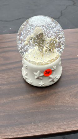 Snow globe