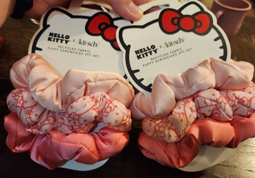 Hello Kitty Scrunchies