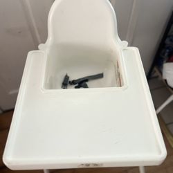 High chair 