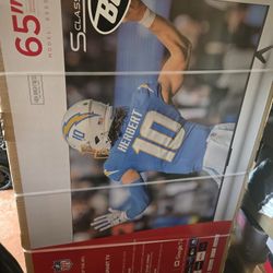 65" TCL 4k UHD Smart TV