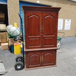 Thomasville Armoire OB O