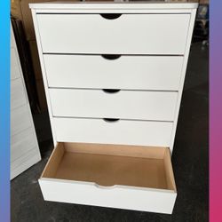 Dresser/ Five drawers dresser
