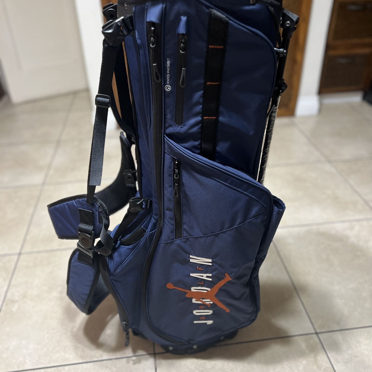 Jordan X Eastside Golf Bag for Sale in Pico Rivera, CA - OfferUp