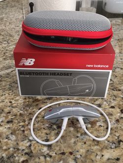 New balance Bluetooth headset with case