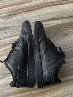 Black Nike Size 8